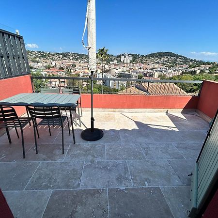 Charmant Studio Pour 3 Personnes Валлорис Экстерьер фото
